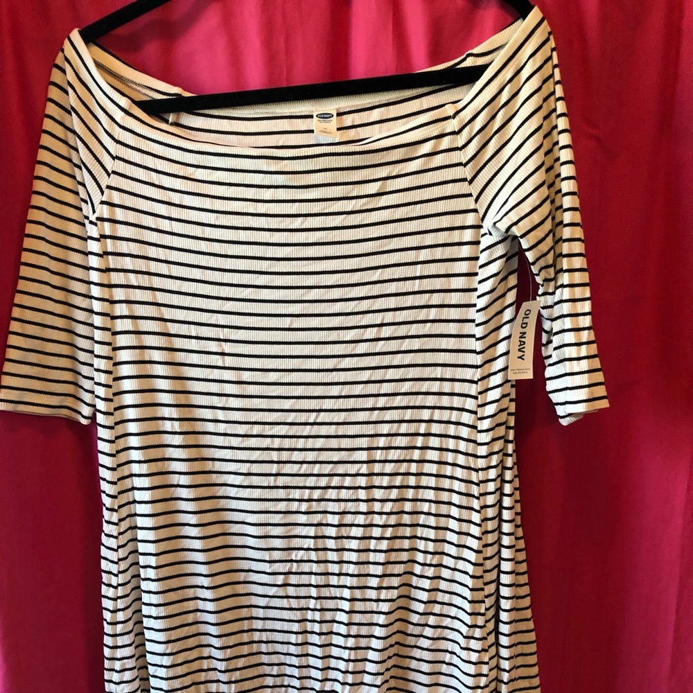 Off the shoulder stripped dress.